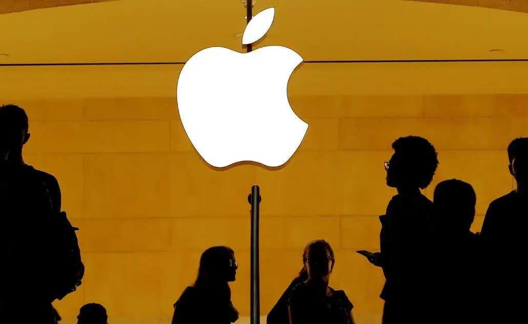 苹果Apple新动向:微信双开、iOS 18新功能及持续采用高通基带