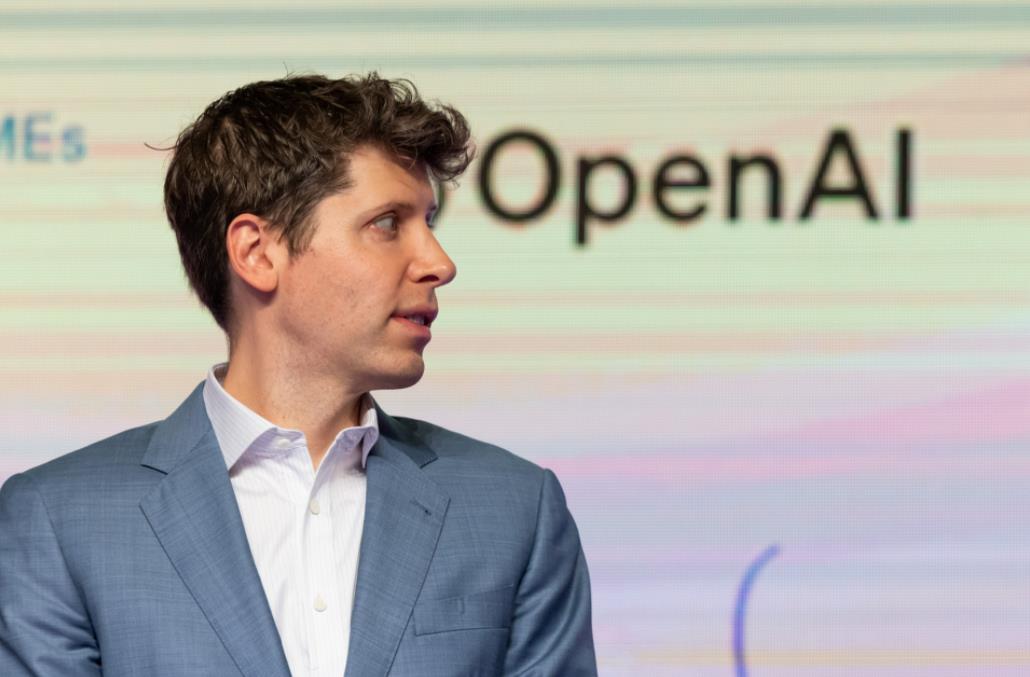 OpenAI股权争议升级:CEO Altman否认威胁员工股权,公众信任受考验