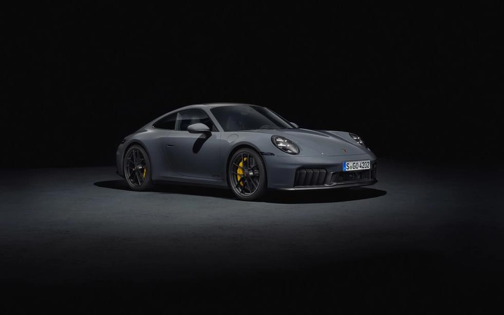 保时捷911中期改款发布:首款T-Hybrid混合动力911车型登场